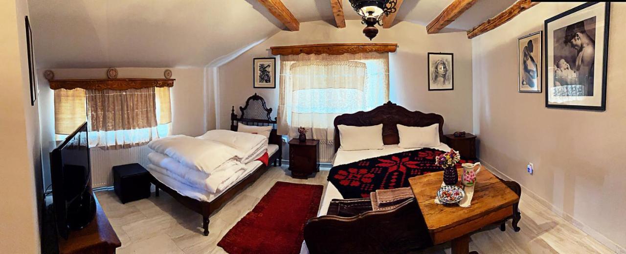 La Curtea Veche Apartment Lapus Екстериор снимка