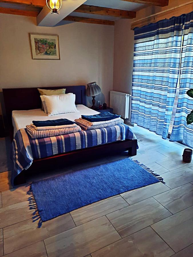 La Curtea Veche Apartment Lapus Екстериор снимка